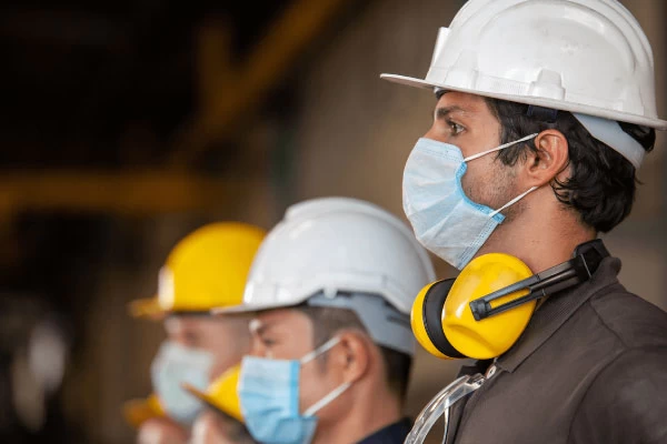 چگونه آلودگی‌های زیست‌محیطی صنعتی کاهش می‌یابد؟