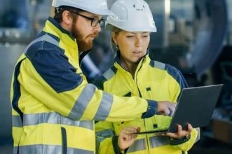 نقش بازرسی‌های منظم در بهبود HSE چیست؟