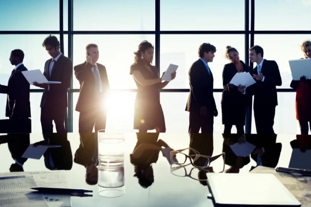 چگونگی طراحی ساختار سازمانی برای بهینه‌سازی فرآیندها و کاهش هزینه‌ها